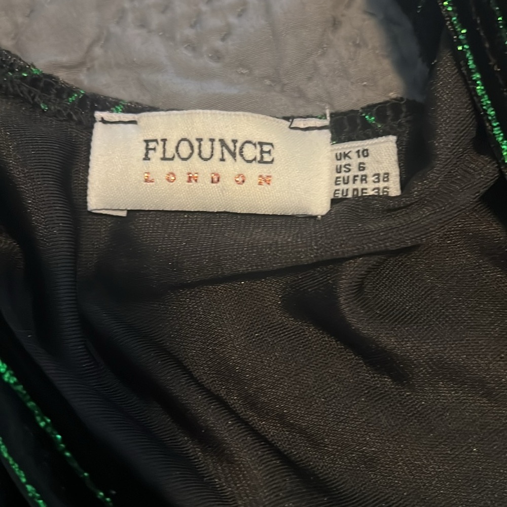 Flounce London : Black and Green Wrap Dress - 6 - Picture 10 of 10